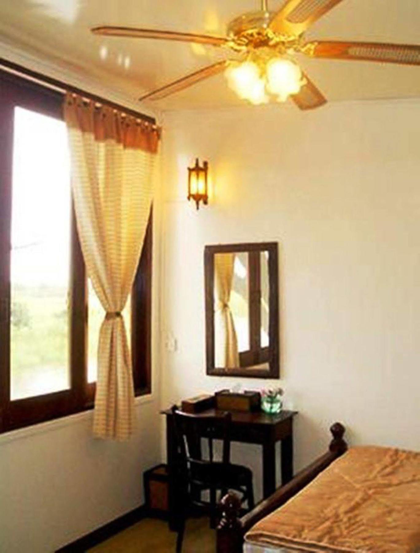 Yha Bangkok Airport Hostel Bang Phli Εξωτερικό φωτογραφία
