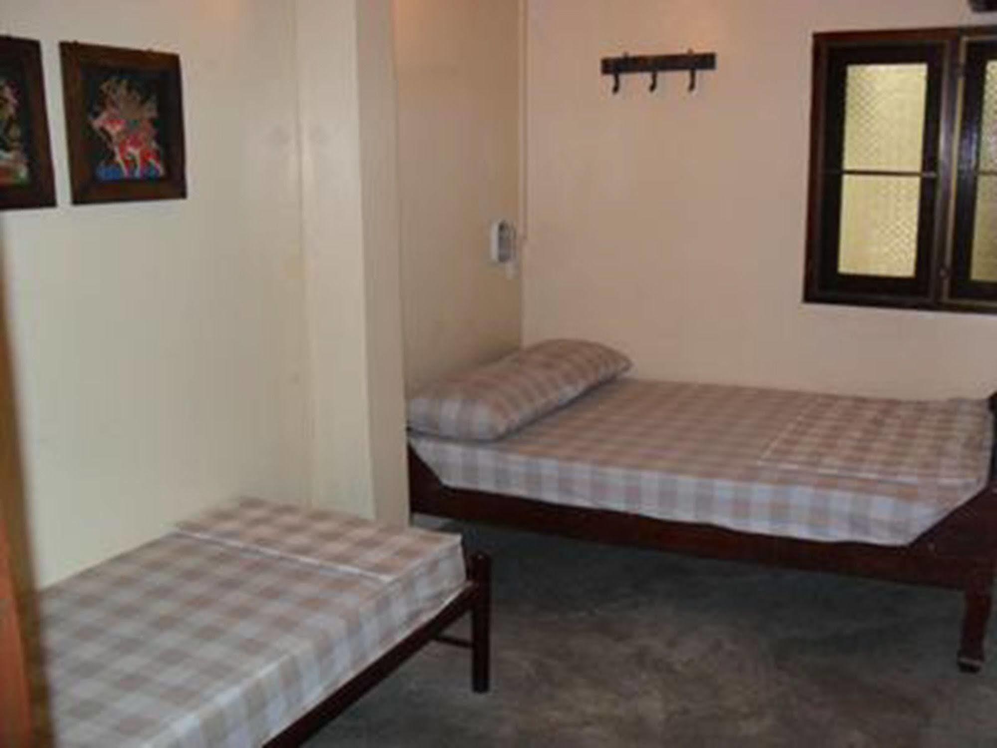 Yha Bangkok Airport Hostel Bang Phli Εξωτερικό φωτογραφία